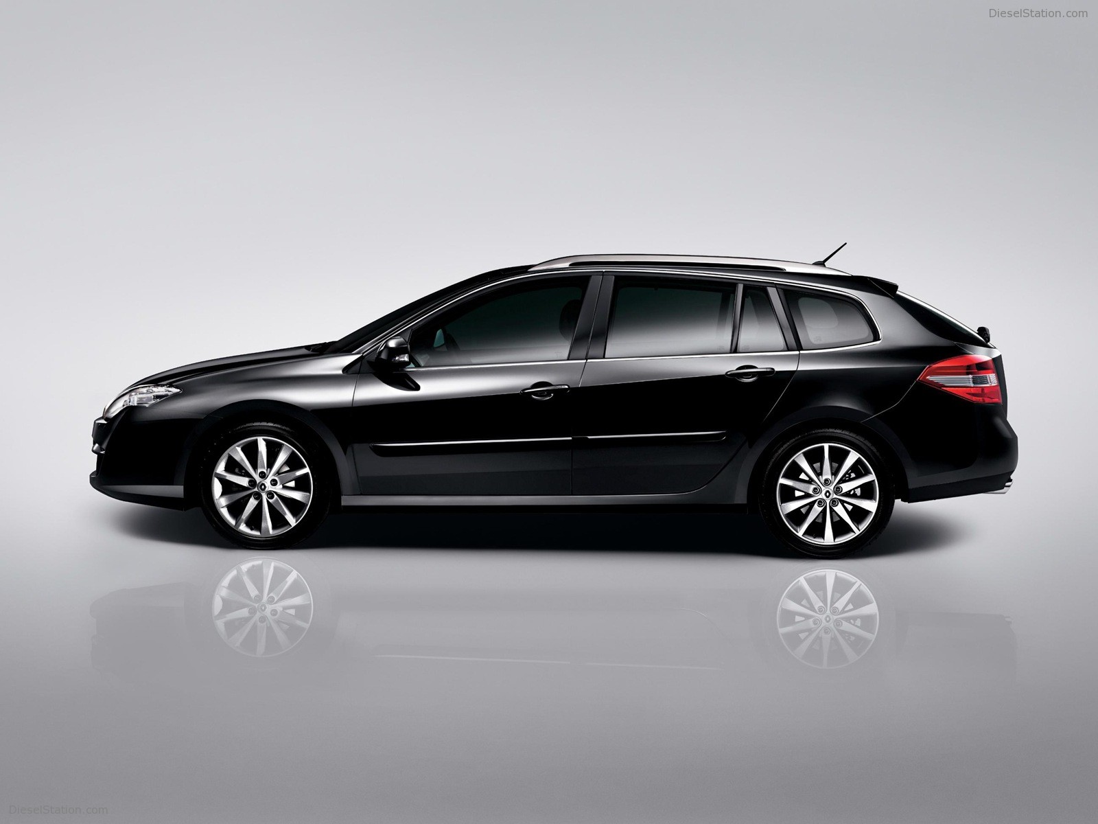 Update: Details emerge of the new Renault Laguna Update: Details emerge of the new Renault Laguna